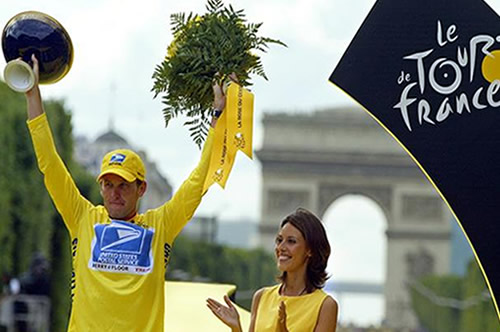 Lance Armstrong, contra la pared