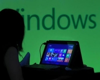 En 2012, 352 millones de computadoras personales se vendieron, con una baja de 3.2% en relación con 2011