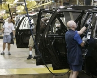 Ford busca cumplir sus objetivos de crecimiento con una plantilla laboral menor a la que tenían previo a la recesión económica