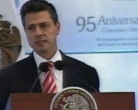 Peña durante el evento de aniversario de la Concanaco.