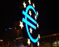 Un año antes la inflación interanual era del 2.7% en los países que comparten la moneda única y del 3.0% en los Veintisiete.