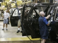 Ford busca cumplir sus objetivos de crecimiento con una plantilla laboral menor a la que tenían previo a la recesión económica