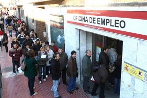 Junto con España, Suecia presentó los mayores incrementos en la tasa de desempleo con cuatro décimas porcentuales.