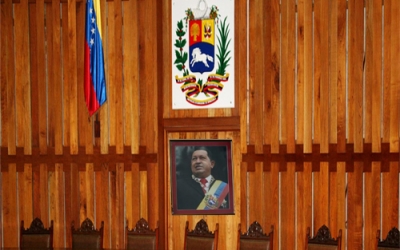 La ausencia de Chávez en su toma de protesta y la continuidad del régimen al mando de Nicolás Maduro.